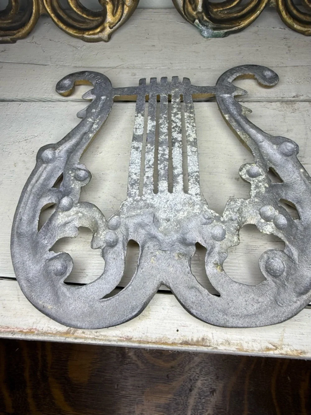 N/A vintage iron